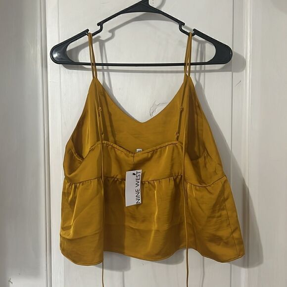 Nine West gold peplum tie cropped tank top - Picture 2 of 3